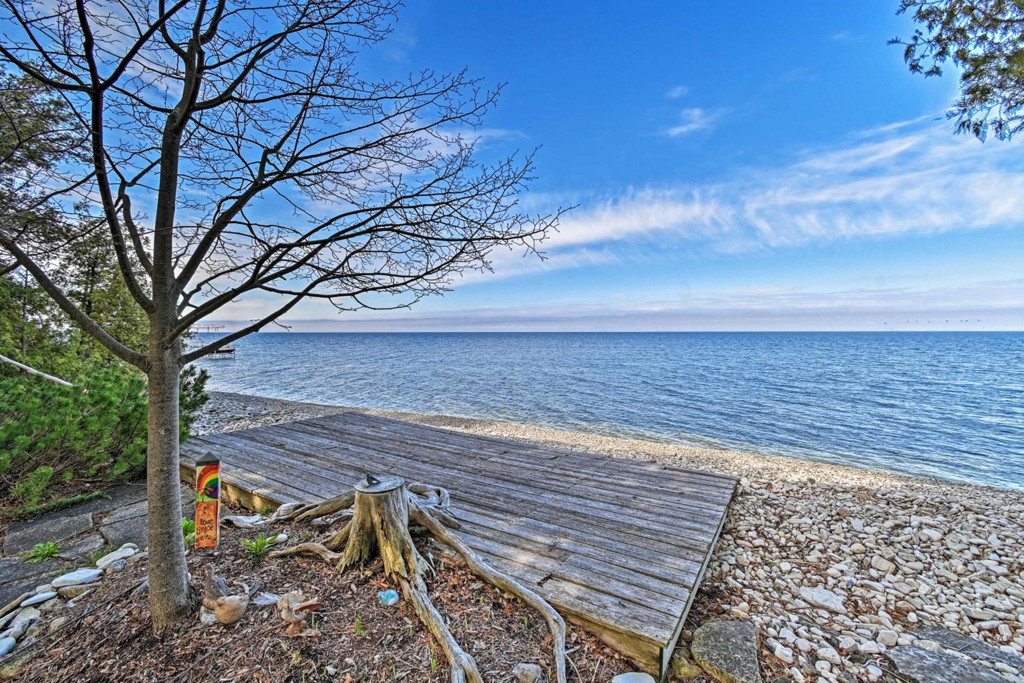 エッグハーバー Sturgeon Bay Hideaway With Direct Water Access!ヴィラ エクステリア 写真